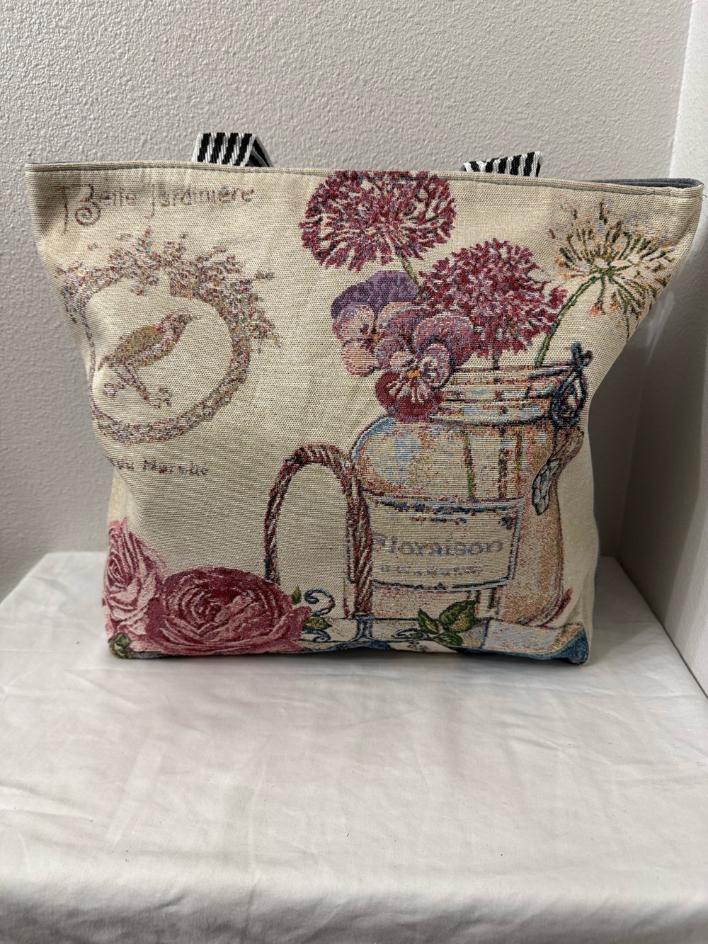 Floral Tapestry Tote Bag | Striped Handles | Zip Top | Boho Cottagecore | NWOT - Picture 1 of 6
